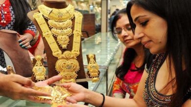 Gold रेट में उछाल, चांदी के दाम भी बढ़े; 22-24 कैरेट सोने की कीमतें जानें Gold रेट में उछाल, चांदी के दाम भी बढ़े; 22-24 कैरेट सोने की कीमतें जानें