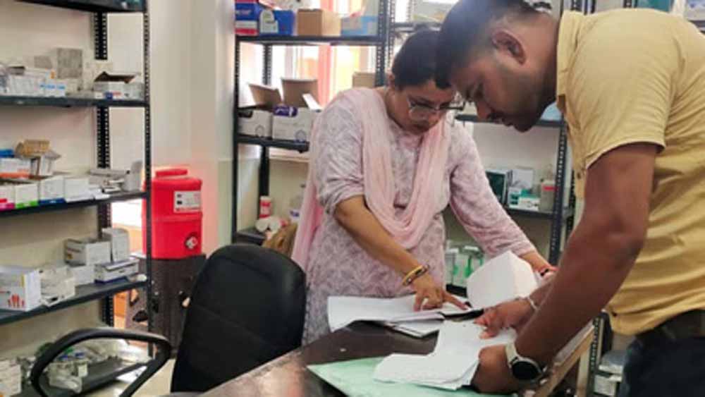 Gwalior में ड्रग्स का बड़ा Crackdown, कई दुकानों पर कार्रवाई, दो दुकानदारों को नोटिस