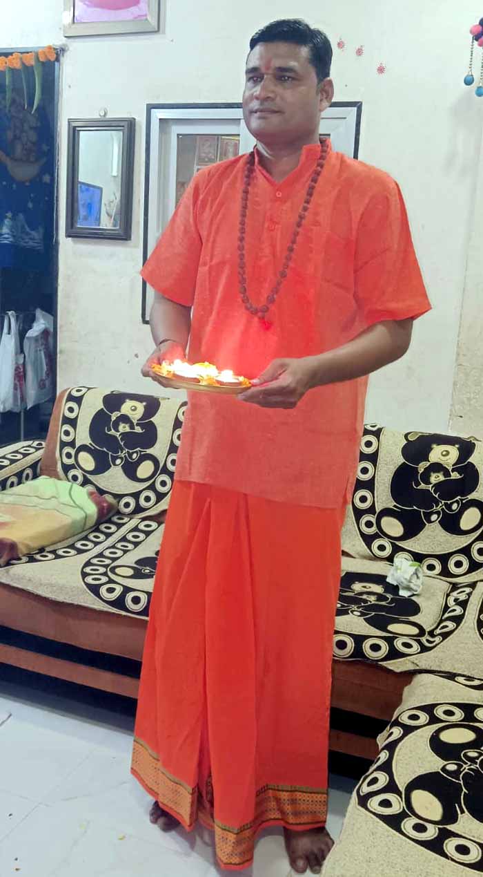 श्री बजरंग सेना के प्रमुख हितेश विश्वकर्मा ने दी दीपावली और छठ पर्व की शुभकामनाएं