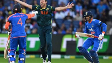 मेलबर्न टेस्ट में टीम इंडिया की हालत पतली! बल्लेबाजों के बाद गेंदबाज भी नाकाम, ऑस्ट्रेलिया ने बनाई बढ़त मेलबर्न टेस्ट में टीम इंडिया की हालत पतली! बल्लेबाजों के बाद गेंदबाज भी नाकाम, ऑस्ट्रेलिया ने बनाई बढ़त