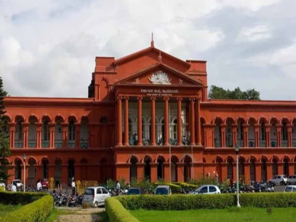 कर्नाटक हाईकोर्ट का बड़ा फैसला: सहमति से बने रिश्ते में ब्रेकअप को अपराध नहीं माना जा सकता कर्नाटक हाईकोर्ट का बड़ा फैसला: सहमति से बने रिश्ते में ब्रेकअप को अपराध नहीं माना जा सकता