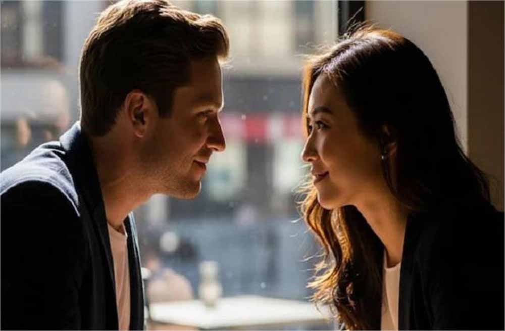 चीनी महिला के प्यार में फंसे अमेरिकी राजनयिक, नौकरी से हाथ धोना पड़ा महंगा