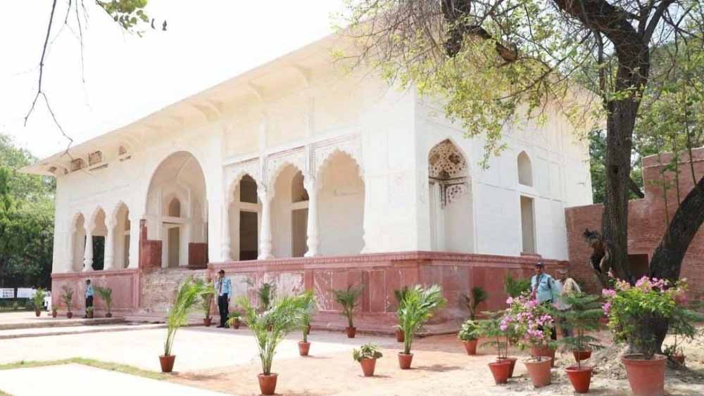 शीश महल हुआ सरकारी अतिथि गृह: अब आम जनता के लिए खुला कैफेटेरिया