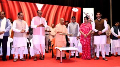 नारी स्वावलंबन को मिली मजबूती, सीएम योगी ने 15 सेवा शक्ति केंद्रों का किया शुभारंभ नारी स्वावलंबन को मिली मजबूती, सीएम योगी ने 15 सेवा शक्ति केंद्रों का किया शुभारंभ