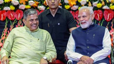 PM मोदी ने चेताया: घुसपैठ नहीं, आबादी में बदलाव है असली खतरा! PM मोदी ने चेताया: घुसपैठ नहीं, आबादी में बदलाव है असली खतरा!