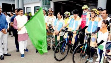 मुख्यमंत्री डॉ. यादव ने पैडल-टू-प्लांट कार्यक्रम नया भारत-हरा भारत यात्रा को झंडी दिखाकर किया रवाना मुख्यमंत्री डॉ. यादव ने पैडल-टू-प्लांट कार्यक्रम नया भारत-हरा भारत यात्रा को झंडी दिखाकर किया रवाना