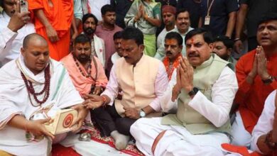 गौ-शालाओं को विकसित करेंगे गौ-मंदिर के रूप में : मुख्यमंत्री डॉ. यादव गौ-शालाओं को विकसित करेंगे गौ-मंदिर के रूप में : मुख्यमंत्री डॉ. यादव