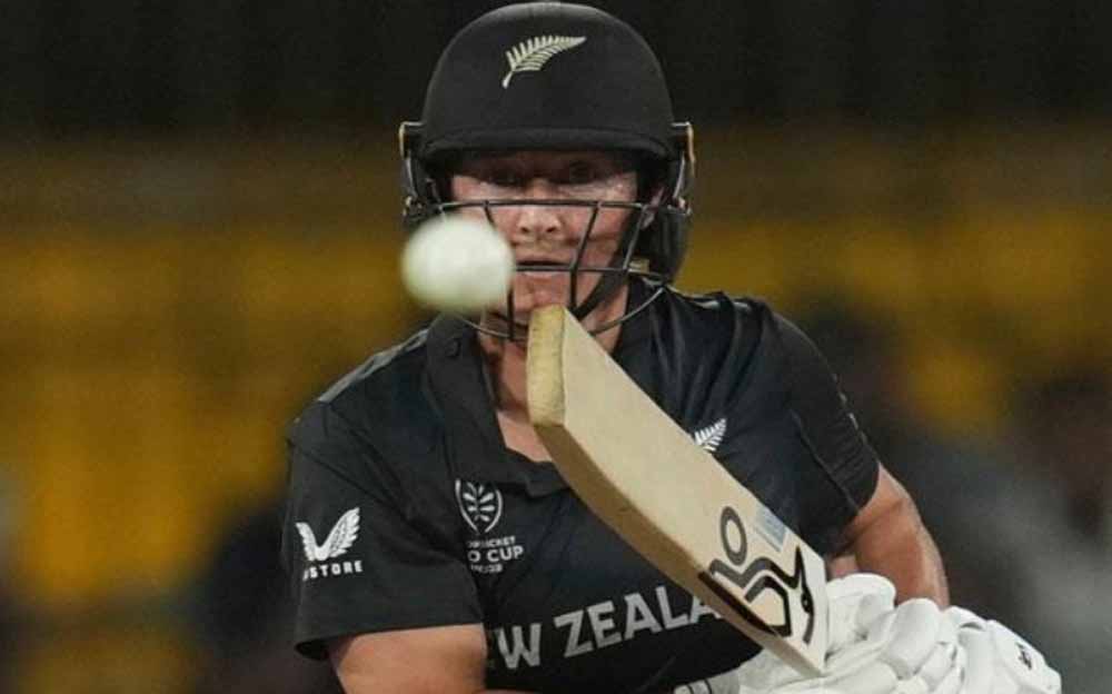 महिला विश्व कप: इंग्लैंड ने न्यूजीलैंड को रौंदा, सोफी डिवाइन की विदाई में कमी रही जादू