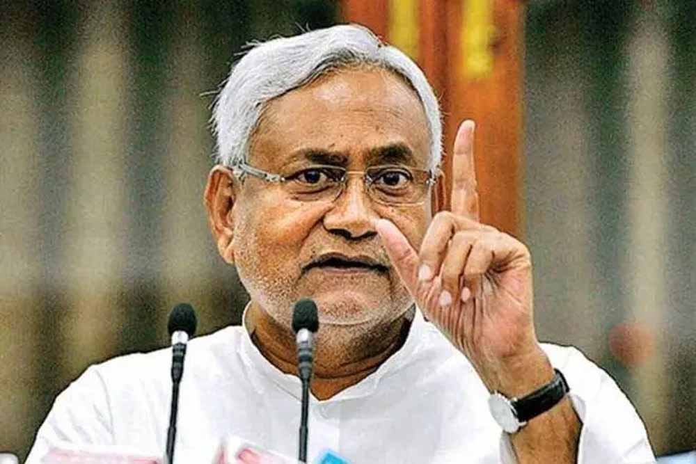 नामांकन से पहले बड़ा बदलाव: JDU के दिग्गज नेता ने RJD का दामन थामा नामांकन से पहले बड़ा बदलाव: JDU के दिग्गज नेता ने RJD का दामन थामा