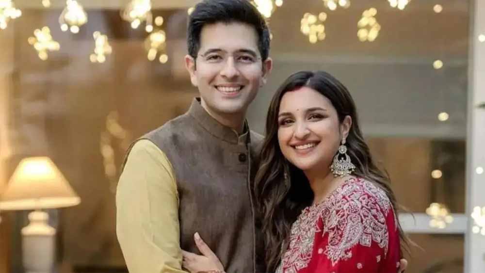 मां बनीं परिणीति चोपड़ा , डिलीवरी के बाद शेयर की पहली तस्वीर