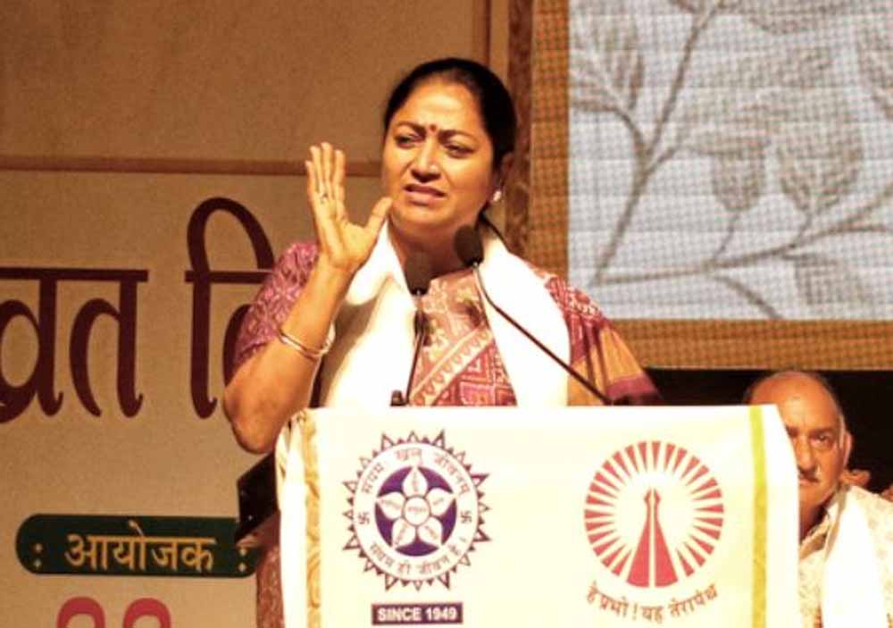 राहुल गांधी पर बरसीं सीएम रेखा गुप्ता: छठी मैया का अपमान किसी कीमत पर बर्दाश्त नहीं! राहुल गांधी पर बरसीं सीएम रेखा गुप्ता: छठी मैया का अपमान किसी कीमत पर बर्दाश्त नहीं!