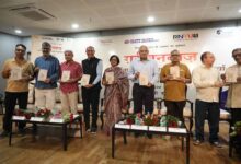 संतोष चौबे’ के कहानी संग्रह ‘ग़रीबनवाज़’ का हुआ लोकार्पण