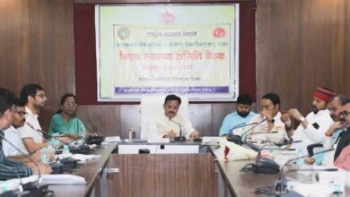 पदभार ग्रहण न करने वाले चिकित्सकों के विरूद्ध करें कार्रवाई : उप मुख्यमंत्री शुक्ल