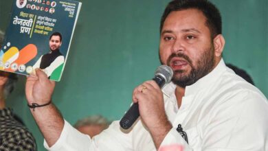 तेजस्वी यादव का आरोप: महागठबंधन के मजबूत बूथों पर वोटिंग धीमी करने की साजिश! तेजस्वी यादव का आरोप: महागठबंधन के मजबूत बूथों पर वोटिंग धीमी करने की साजिश!