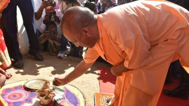 दीपोत्सव 2025: मुख्यमंत्री योगी के संकल्प को साकार कर रहीं लखीमपुर की महिलाएं