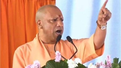 सीवान में गरजे योगी आदित्यनाथ: कहा– RJD राज में अपराध और अपहरण था उद्योग