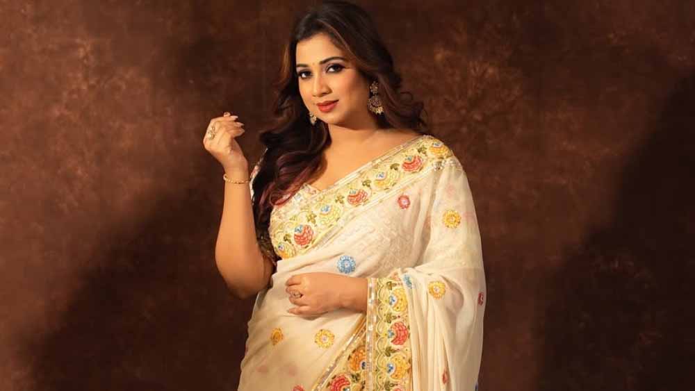 श्रेया घोषाल कुछ खास करने वाली हैं, तैयारी का वीडियो किया शेयर श्रेया घोषाल कुछ खास करने वाली हैं, तैयारी का वीडियो किया शेयर