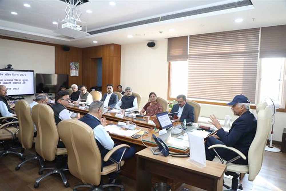 स्थानीय जनजातीय समुदाय का सशक्तिकरण हो लक्ष्य : मुख्य सचिव जैन