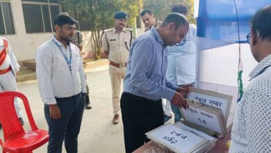 समस्तीपुर डीएम ने स्ट्रांग रूम का निरीक्षण किया, मतगणना से पहले सुरक्षा व्यवस्था की समीक्षा