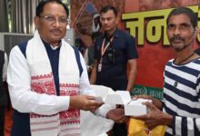 CM साय की संवेदनशील पहल: जनदर्शन में रमन निर्मलकर को मिला श्रवण यंत्र, सुनने की दुनिया लौटी