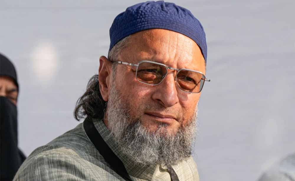 पाँच सीटों पर जीत के बाद ओवैसी की पार्टी का बढ़ा आत्मविश्वास, नीतीश–तेजस्वी को दिया समर्थन का प्रस्ताव पाँच सीटों पर जीत के बाद ओवैसी की पार्टी का बढ़ा आत्मविश्वास, नीतीश–तेजस्वी को दिया समर्थन का प्रस्ताव