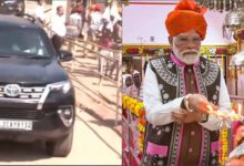 नर्मदा जिले में पीएम मोदी ने भगवान बिरसा मुंडा को नमन किया, देवमोगरा मंदिर में की पूजा