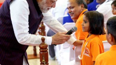 पी एम मोदी ने सत्य साई संजीवनी चाइल्ड हार्ट हास्पिटल में बच्चों से बात की और उन्हें शुभकामनाएं दीं पी एम मोदी ने सत्य साई संजीवनी चाइल्ड हार्ट हास्पिटल में बच्चों से बात की और उन्हें शुभकामनाएं दीं