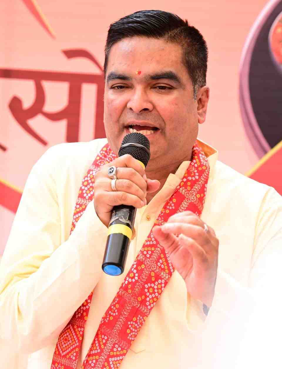 विधायक रिकेश की विधानसभा में अब “गुप्त पत्र पेटी” की नई व्यवस्था, चाकूबाज दबंगों की खैर नहीं विधायक रिकेश की विधानसभा में अब “गुप्त पत्र पेटी” की नई व्यवस्था, चाकूबाज दबंगों की खैर नहीं