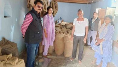 अवैध धान भंडारण पर जिला प्रशासन का बड़ा अभियान, 06 प्रकरणों में 218 क्विंटल धान जप्त