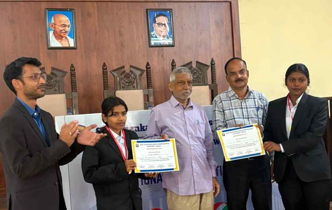 अधिकार ही नहीं कर्तव्य को भी जाने::ए.के.झा