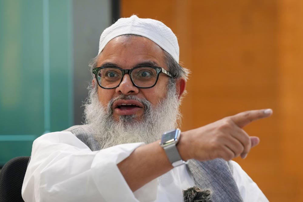 मदनी का बयान: मुसलमान दूसरों की देवी की पूजा नहीं कर सकते, वंदे मातरम पढ़ना जायज नहीं