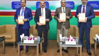 पारदर्शिता को सशक्त बनाने के बैंक की डिजिटल पहलों का अनावरण करने हेतु केंद्रीय सतर्कता आयुक्त ने पीएनबी का दौरा किया