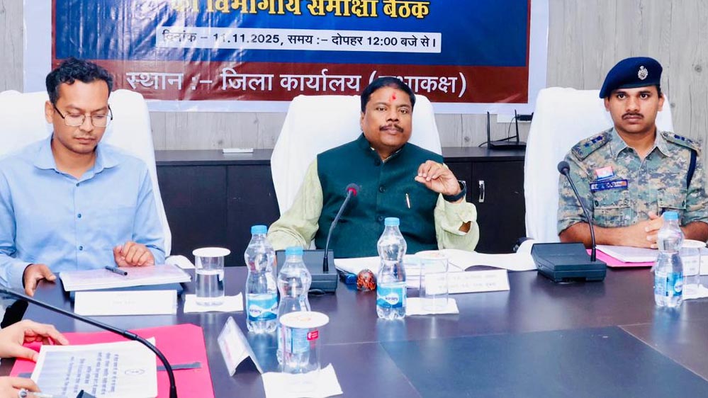 रायपुर : सुकमा के दूरस्थ नियद नेल्ला नार योजना गांवों तक पहुंचे, कोई पात्र हितग्राही न छूटे : वन मंत्री कश्यप रायपुर : सुकमा के दूरस्थ नियद नेल्ला नार योजना गांवों तक पहुंचे, कोई पात्र हितग्राही न छूटे : वन मंत्री कश्यप