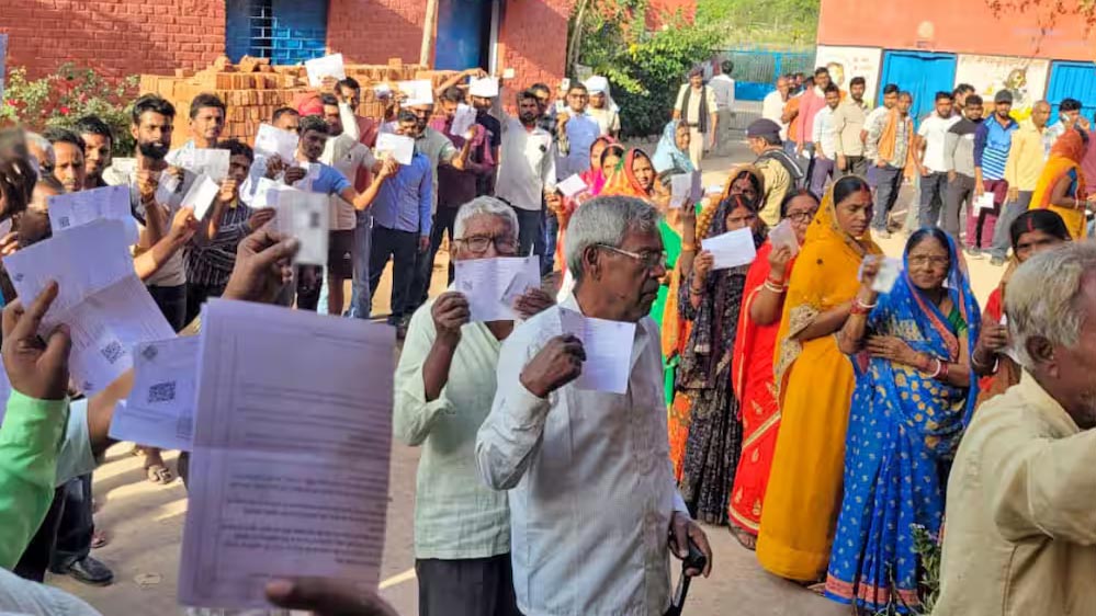 चुनाव गाइडलाइन्स: जीत जुलूस पर रोक, काउंटिंग में गड़बड़ी पर होगी सख्त कार्रवाई चुनाव गाइडलाइन्स: जीत जुलूस पर रोक, काउंटिंग में गड़बड़ी पर होगी सख्त कार्रवाई