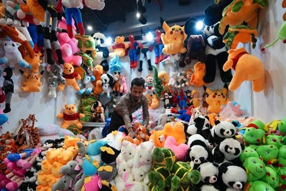 झांसी की वंदना के सपनों को ओडीओपी ने लगाए पंख, आईआईटीएफ में सॉफ्ट टॉयज की लगाएंगी प्रदर्शनी