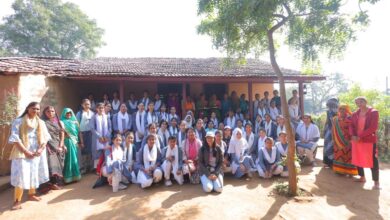 ज्ञान पर्यटन में छात्राओं ने जाना ग्रामीण जीवन का सार