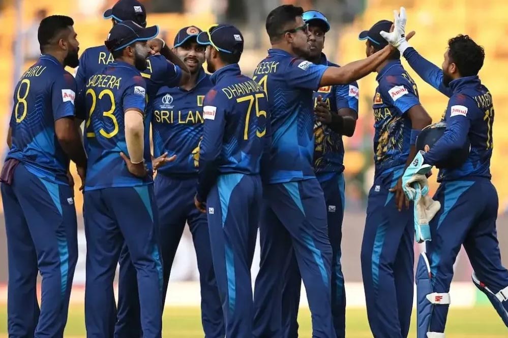 इस्लामाबाद ब्लास्ट के बाद धमकियाँ: श्रीलंका बोर्ड ने कहा—पाकिस्तान छोड़ोगे तो अंजाम भुगतना होगा; PCB चीफ नकवी बोले ODI सीरीज जारी रहेगी