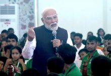 सत्य साईं संजीवनी हॉस्पिटल में पीएम मोदी का आगमन, 2,500 बच्चों से करी  दिल की बात