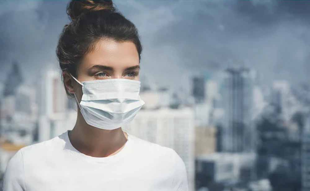 स्मोकिंग नहीं, एयर पॉल्यूशन भी खतरनाक! डॉक्टर बोले– इन शुरुआती लक्षणों को तुरंत पहचानें