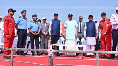 राज्योत्सव पर वायु सेना की टीम का रोमांचक एयर शो, सेंध जलाशय के ऊपर आसमां में गूंजा ‘जय जोहार’ और ‘छत्तीसगढ़िया सबले बढ़िया’