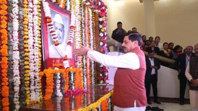 मुख्यमंत्री डॉ. यादव ने प्रदेश के पूर्व मुख्यमंत्री स्व. नरेशचंद्र सिंह की जयंती पर दी श्रद्धांजलि