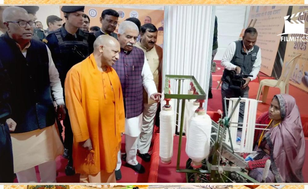 खादी महोत्सव 2025 है स्वदेशी, नवाचार और सशक्तिकरण का उत्सव खादी महोत्सव 2025 है स्वदेशी, नवाचार और सशक्तिकरण का उत्सव