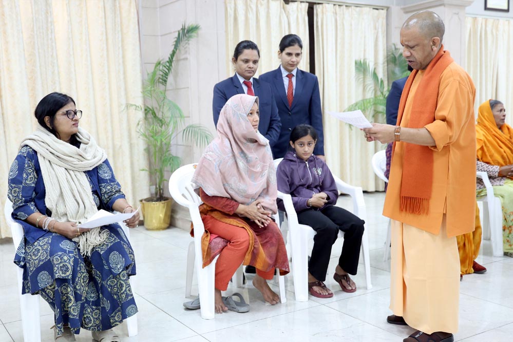 जनपद में प्रत्येक पीड़ित की शिकायत सुन, समाधान करें डीएम-एसएसपीः मुख्यमंत्री जनपद में प्रत्येक पीड़ित की शिकायत सुन, समाधान करें डीएम-एसएसपीः मुख्यमंत्री