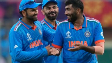 India vs Africa ODI: रायपुर में टिकटों के लिए भगदड़, Rohit-Kohli देखने फैंस हुए उत्साहित India vs Africa ODI: रायपुर में टिकटों के लिए भगदड़, Rohit-Kohli देखने फैंस हुए उत्साहित