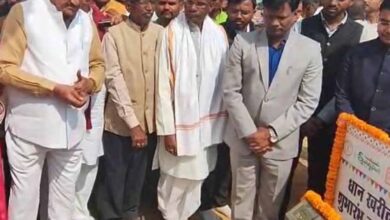 छत्तीसगढ़ में धान खरीदी शुरू: खाद्य मंत्री बघेल ने पूजा-अर्चना कर दी प्रक्रिया को हरी झंडी