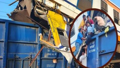 भीषण रेल हादसा: 11 यात्रियों की मौत, 20 घायल — 5 मृतकों की पहचान हुई, नाम और तस्वीरें आईं सामने भीषण रेल हादसा: 11 यात्रियों की मौत, 20 घायल — 5 मृतकों की पहचान हुई, नाम और तस्वीरें आईं सामने