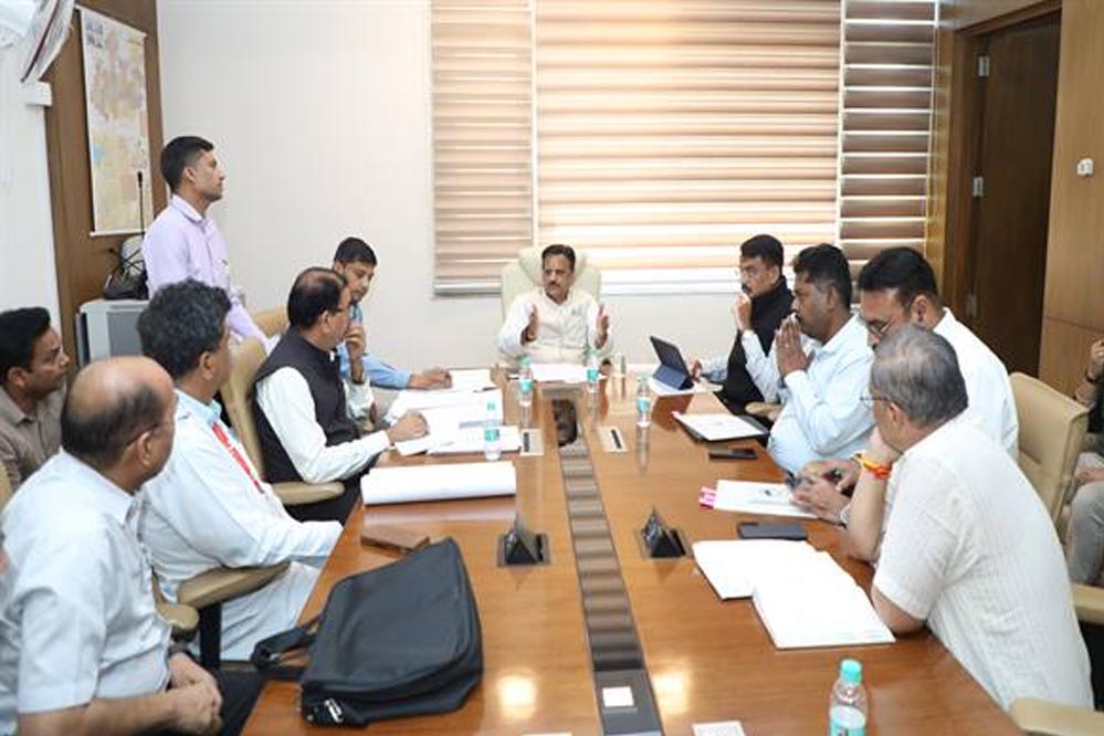 उप मुख्यमंत्री शुक्ल ने चिकित्सा महाविद्यालयों के निर्माण कार्यों की समीक्षा की उप मुख्यमंत्री शुक्ल ने चिकित्सा महाविद्यालयों के निर्माण कार्यों की समीक्षा की