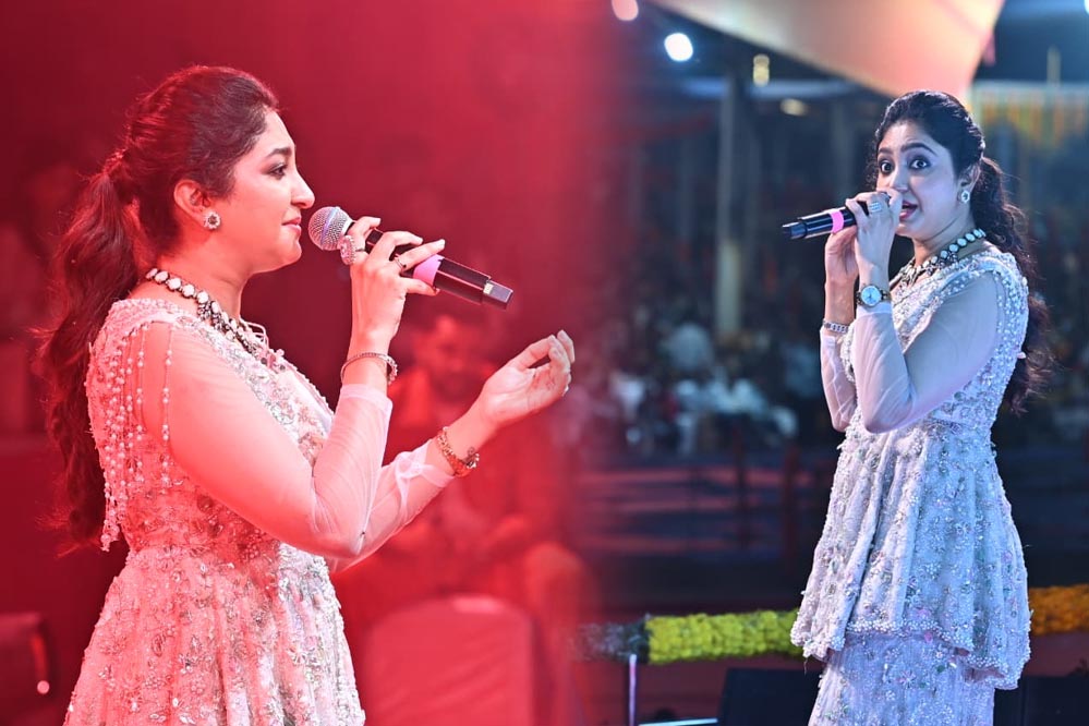 रायपुर : सुर, संगम और समर्पण से सजी रजत महोत्सव की संध्या रायपुर : सुर, संगम और समर्पण से सजी रजत महोत्सव की संध्या