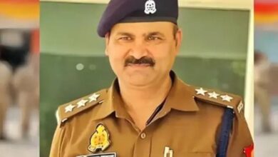 कानपुर में DSP ऋषिकांत शुक्ला पर विजिलेंस जांच, करोड़ों की अवैध संपत्ति के आरोप में बर्खास्त करने की मांग