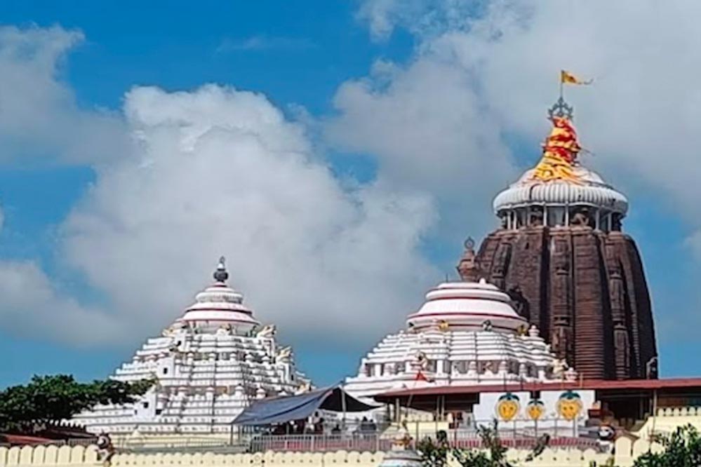 जगन्नाथ मंदिर का झंडा हवा के विपरीत क्यों लहराता है? खुला रहस्य जगन्नाथ मंदिर का झंडा हवा के विपरीत क्यों लहराता है? खुला रहस्य